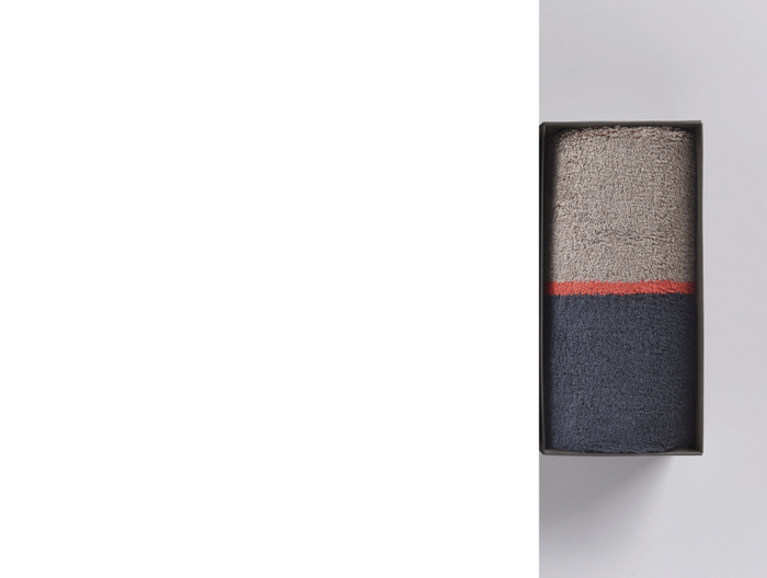 GRAPHIC LINE #01　BT×FT　GIFT SET