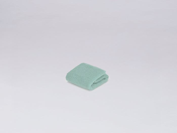 FLAG TOWEL 26SS SEASON COLOR　ハンドタオル